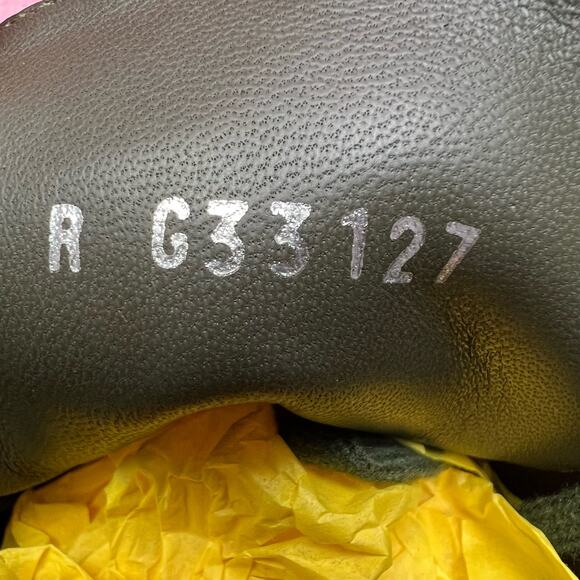 CHANEL Interlocking CC Logo Velvet Lace-Up Boots EU 38 US 8 Green Ankle Booties - Picture 13 of 16